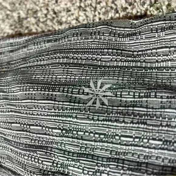 Athleta Gray Texture Tight Leggings Womens XS Stripe Yoga Stretch Athletic - Picture 10 of 10